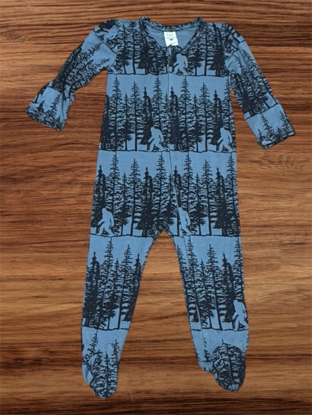 kate quinn Blue and Black Sasquatch Footie Sleeper Size 3-6 Months
